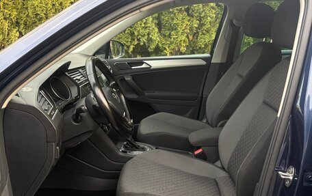 Volkswagen Tiguan II, 2017 год, 1 799 000 рублей, 15 фотография