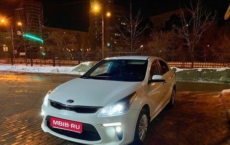KIA Rio IV, 2017 год, 1 235 000 рублей, 8 фотография