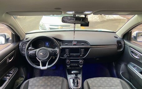 KIA Rio IV, 2017 год, 1 235 000 рублей, 10 фотография