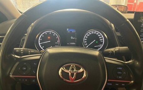 Toyota Camry, 2021 год, 2 900 000 рублей, 14 фотография