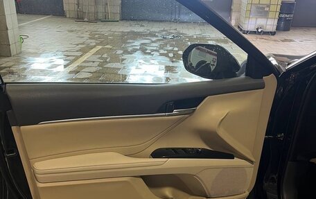 Toyota Camry, 2021 год, 2 900 000 рублей, 12 фотография