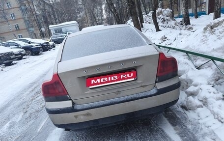 Volvo S60 III, 2003 год, 400 000 рублей, 2 фотография
