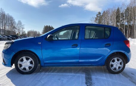 Renault Sandero II рестайлинг, 2015 год, 465 000 рублей, 3 фотография