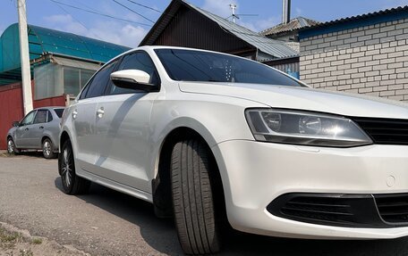 Volkswagen Jetta VI, 2012 год, 880 000 рублей, 11 фотография