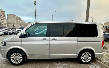 Volkswagen Multivan T5, 2010 год, 2 050 000 рублей, 3 фотография