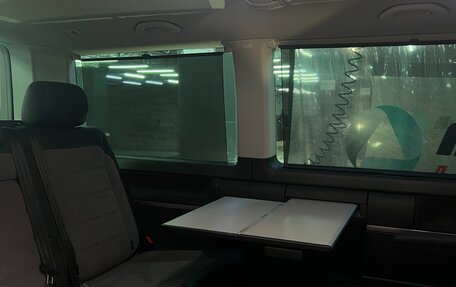 Volkswagen Multivan T6 рестайлинг, 2020 год, 7 300 000 рублей, 14 фотография