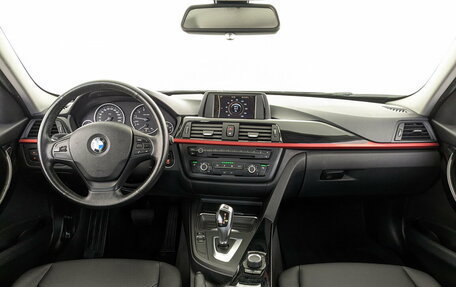 BMW 3 серия, 2012 год, 2 000 000 рублей, 14 фотография