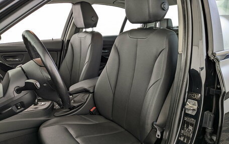 BMW 3 серия, 2012 год, 2 000 000 рублей, 20 фотография