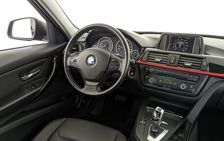 BMW 3 серия, 2012 год, 2 000 000 рублей, 25 фотография