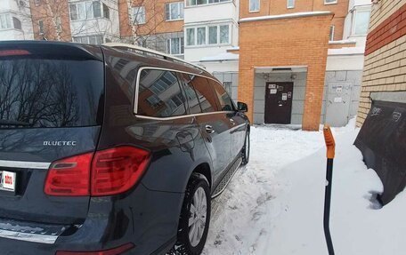 Mercedes-Benz GL-Класс, 2013 год, 2 900 000 рублей, 3 фотография