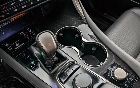 Lexus RX IV рестайлинг, 2019 год, 5 250 000 рублей, 21 фотография