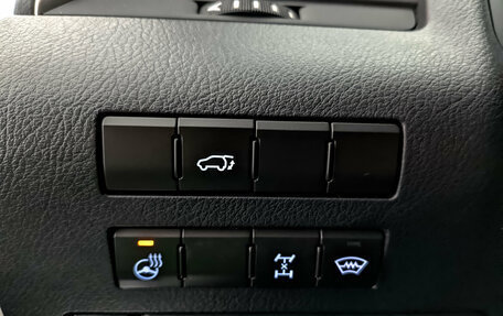 Lexus RX IV рестайлинг, 2019 год, 5 250 000 рублей, 28 фотография