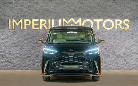 Lexus LM, 2026 год, 19 990 000 рублей, 2 фотография