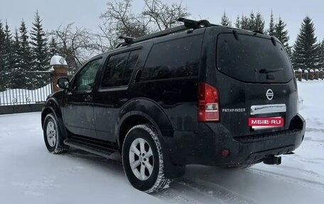 Nissan Pathfinder, 2010 год, 1 550 000 рублей, 3 фотография