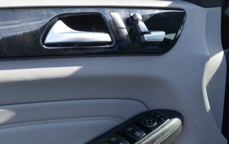 Mercedes-Benz M-Класс, 2012 год, 1 829 999 рублей, 12 фотография