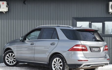 Mercedes-Benz M-Класс, 2012 год, 1 829 999 рублей, 4 фотография