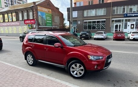 Mitsubishi Outlander III рестайлинг 3, 2010 год, 1 175 000 рублей, 1 фотография
