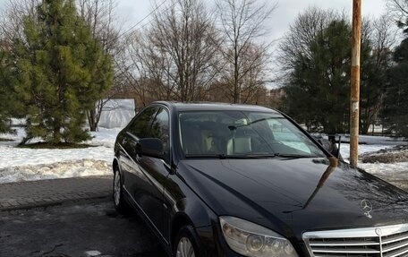 Mercedes-Benz C-Класс, 2008 год, 1 200 000 рублей, 1 фотография