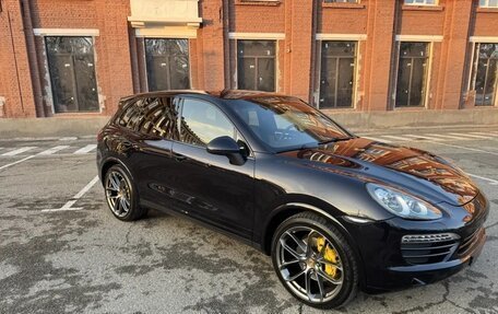Porsche Cayenne III, 2011 год, 2 380 000 рублей, 1 фотография