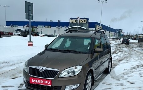 Skoda Roomster, 2013 год, 920 000 рублей, 1 фотография