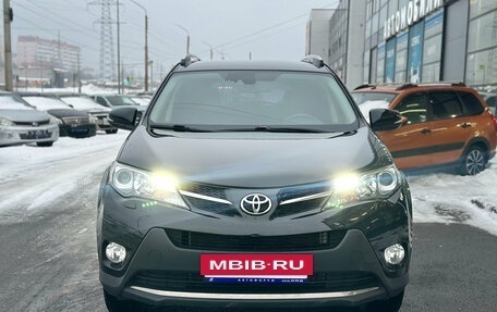 Toyota RAV4, 2013 год, 2 190 000 рублей, 2 фотография