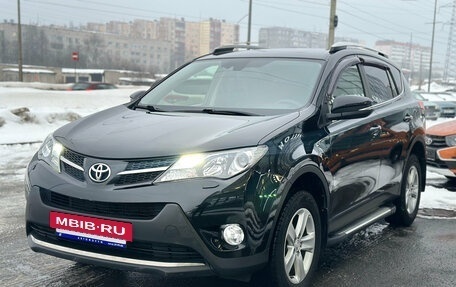 Toyota RAV4, 2013 год, 2 190 000 рублей, 3 фотография