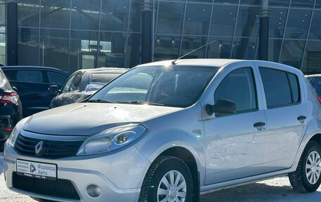 Renault Sandero I, 2014 год, 595 000 рублей, 3 фотография