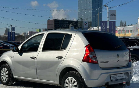 Renault Sandero I, 2014 год, 595 000 рублей, 4 фотография