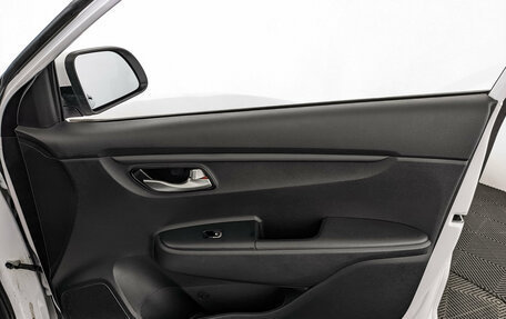 KIA Rio IV, 2021 год, 1 820 000 рублей, 24 фотография