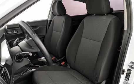 KIA Rio IV, 2021 год, 1 820 000 рублей, 20 фотография