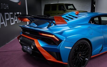 Lamborghini Huracán, 2022 год, 29 900 000 рублей, 11 фотография