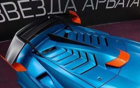 Lamborghini Huracán, 2022 год, 29 900 000 рублей, 14 фотография