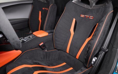 Lamborghini Huracán, 2022 год, 29 900 000 рублей, 18 фотография