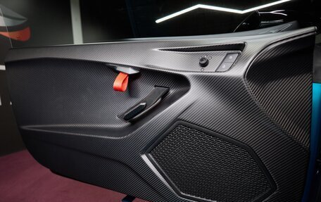 Lamborghini Huracán, 2022 год, 29 900 000 рублей, 26 фотография