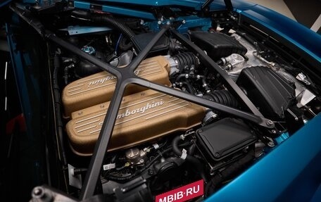 Lamborghini Huracán, 2022 год, 29 900 000 рублей, 15 фотография