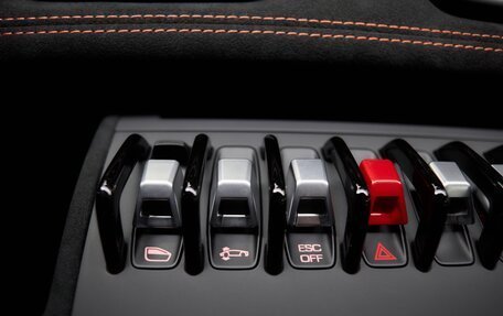 Lamborghini Huracán, 2022 год, 29 900 000 рублей, 25 фотография