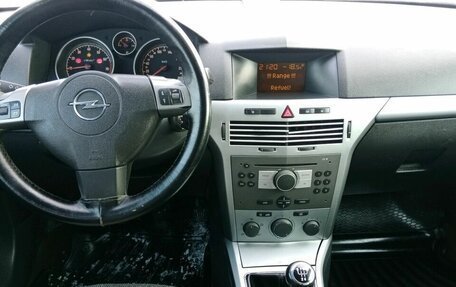 Opel Astra H, 2004 год, 325 000 рублей, 5 фотография
