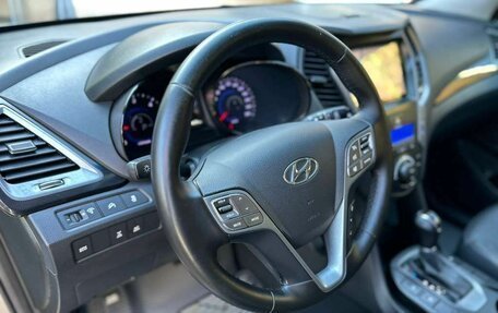 Hyundai Santa Fe III рестайлинг, 2014 год, 1 950 000 рублей, 23 фотография