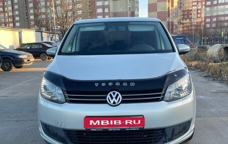 Volkswagen Touran III, 2011 год, 980 000 рублей, 8 фотография