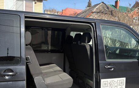 Volkswagen Transporter T6 рестайлинг, 2017 год, 2 550 000 рублей, 4 фотография