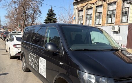 Volkswagen Transporter T6 рестайлинг, 2017 год, 2 550 000 рублей, 2 фотография