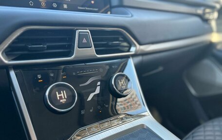 CheryExeed TXL, 2022 год, 1 990 000 рублей, 13 фотография