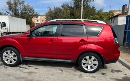 Mitsubishi Outlander III рестайлинг 3, 2010 год, 1 175 000 рублей, 6 фотография