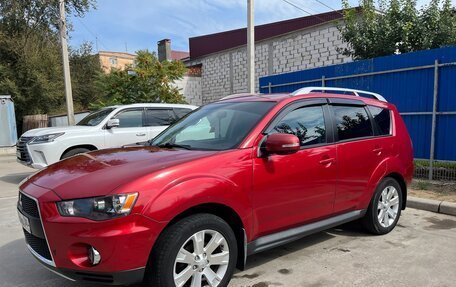 Mitsubishi Outlander III рестайлинг 3, 2010 год, 1 175 000 рублей, 12 фотография