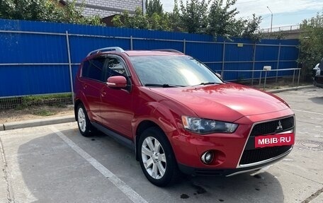 Mitsubishi Outlander III рестайлинг 3, 2010 год, 1 175 000 рублей, 10 фотография