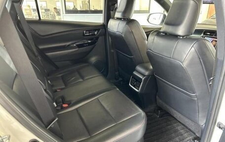 Toyota Harrier, 2020 год, 2 620 000 рублей, 20 фотография