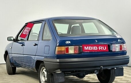 ИЖ 2126 «Ода», 2003 год, 310 000 рублей, 3 фотография