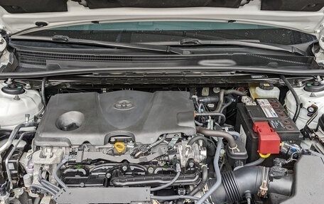 Toyota Camry, 2022 год, 3 400 000 рублей, 9 фотография