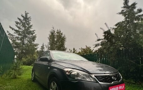 KIA cee'd I рестайлинг, 2011 год, 470 000 рублей, 1 фотография