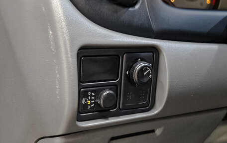 Nissan Almera Classic, 2012 год, 770 000 рублей, 24 фотография